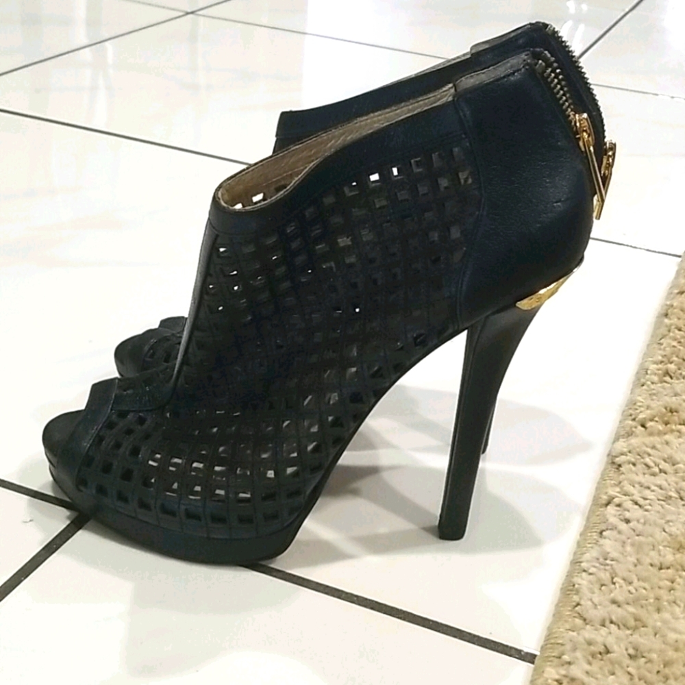 Women Pumps